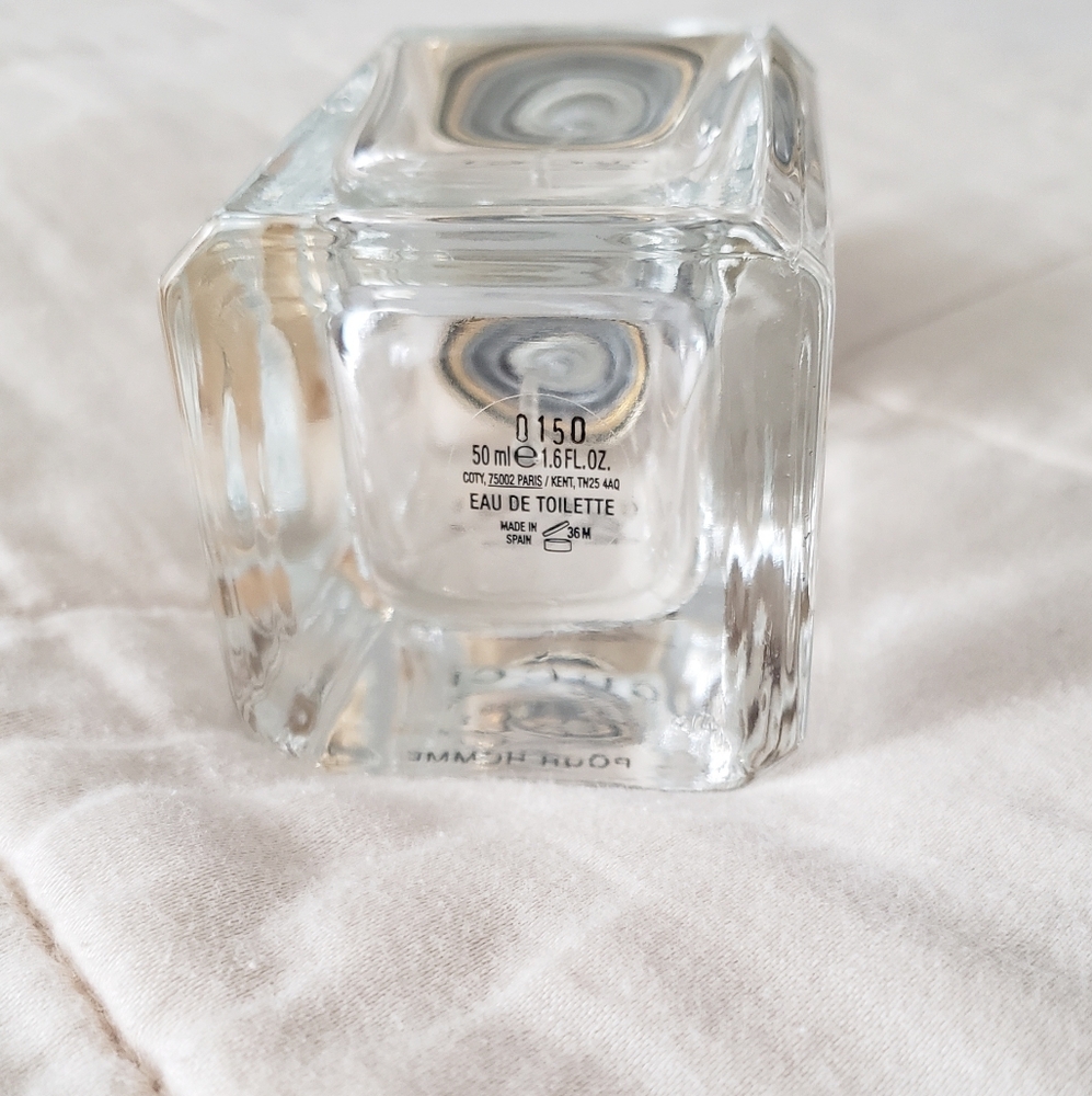 Gucci Made To Measure Cologne Bottle With Cap Empty - Picture 6 of 10
